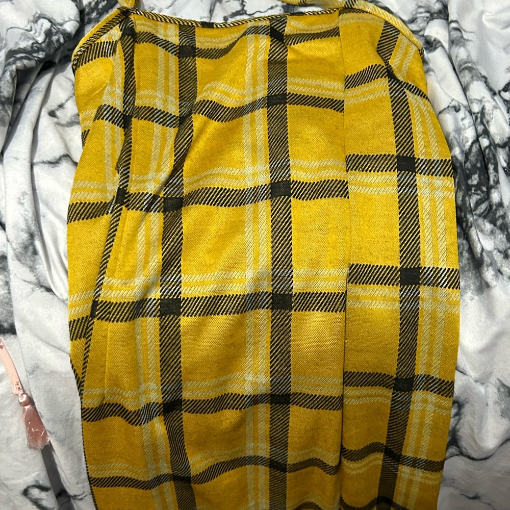 Nice dress too small on the upper parts